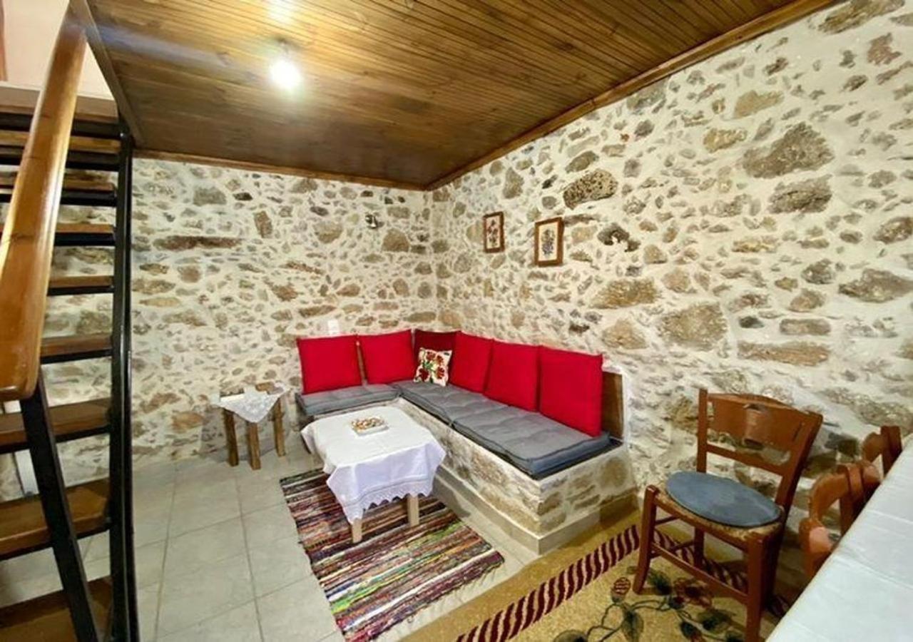 Nikos Traditional House Malathiros Luaran gambar